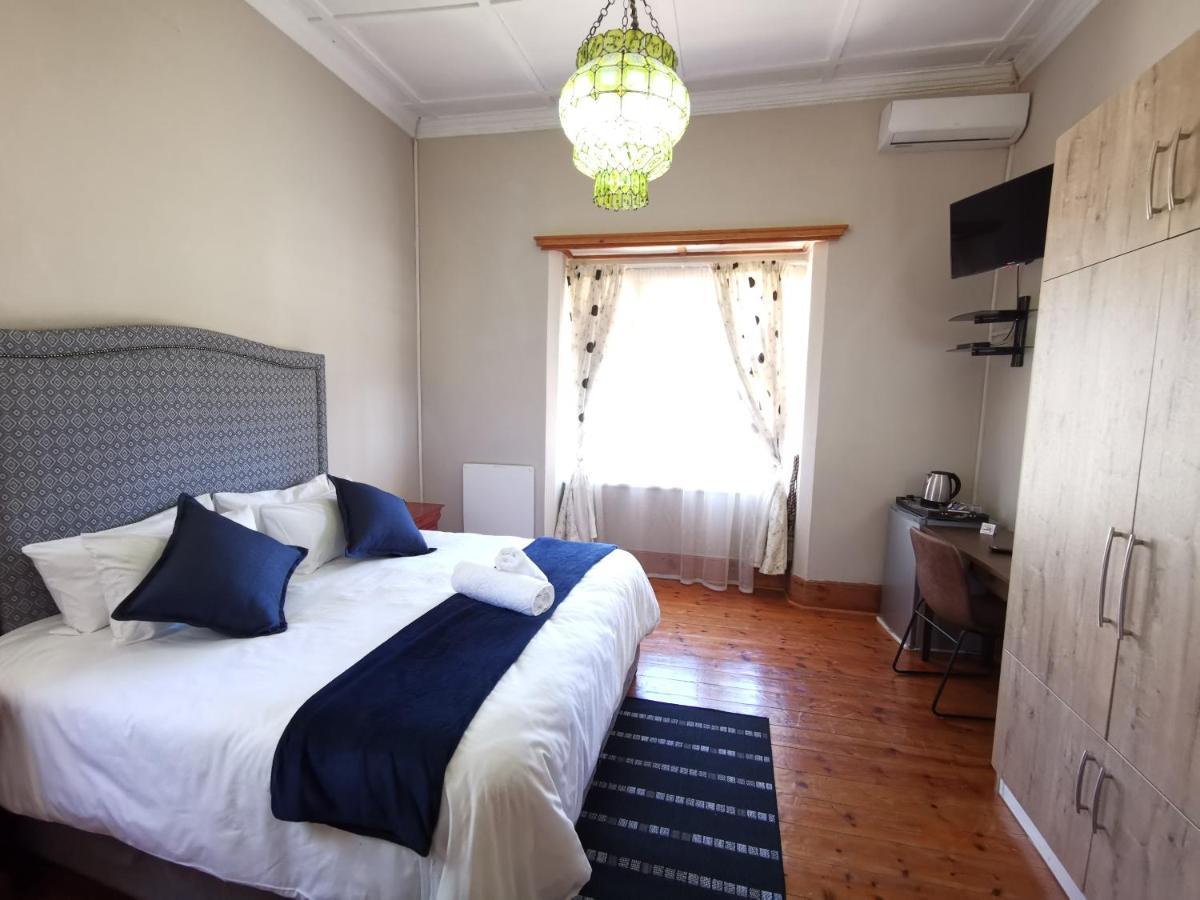 Lucolo Palace B&B Aliwal North Extérieur photo