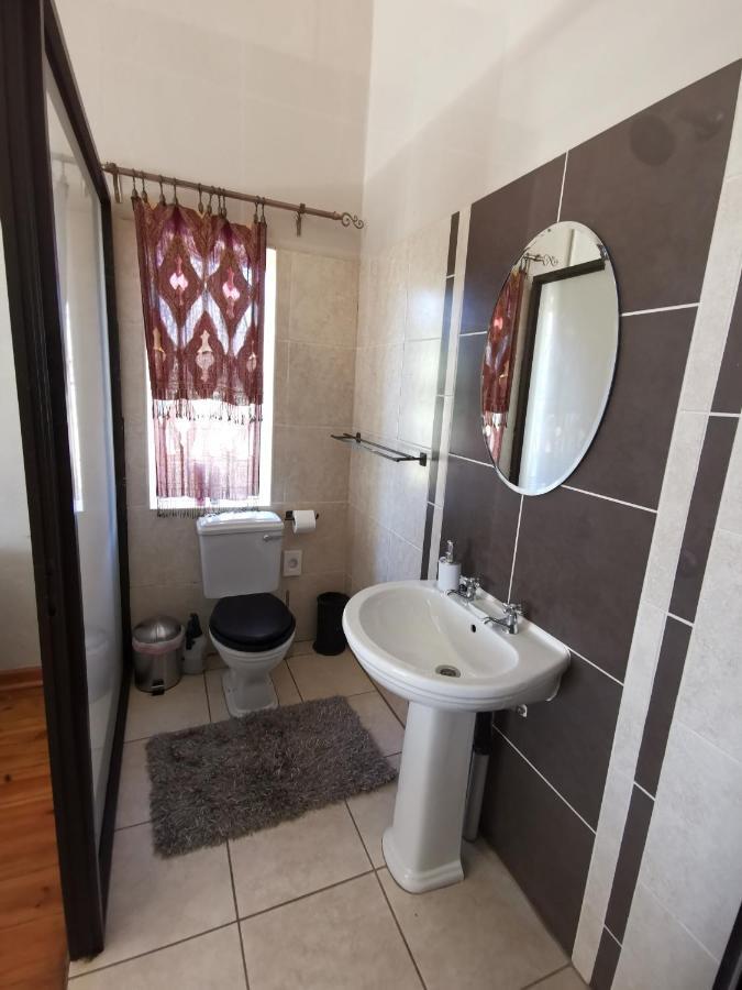 Lucolo Palace B&B Aliwal North Extérieur photo
