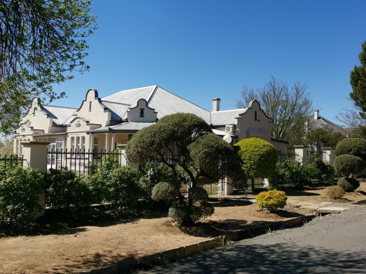 Lucolo Palace B&B Aliwal North Extérieur photo
