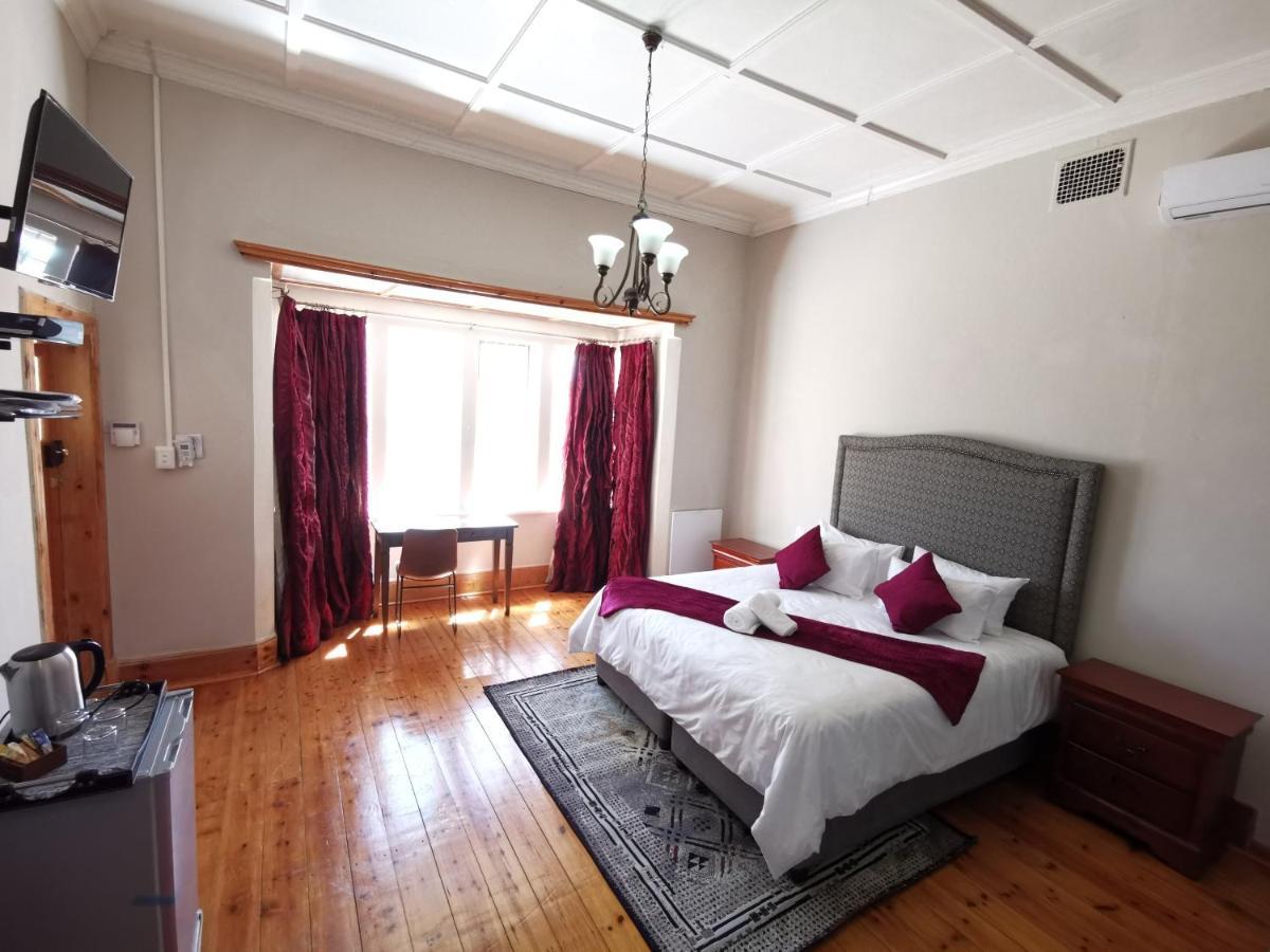 Lucolo Palace B&B Aliwal North Extérieur photo