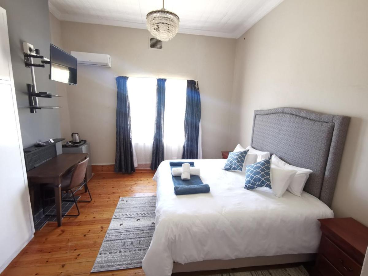 Lucolo Palace B&B Aliwal North Extérieur photo