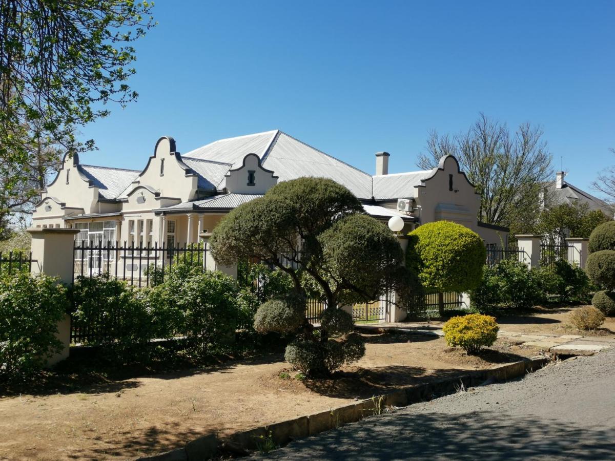 Lucolo Palace B&B Aliwal North Extérieur photo